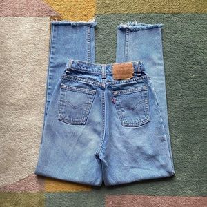 [SOLD] Vintage Levi’s 512 denim jeans